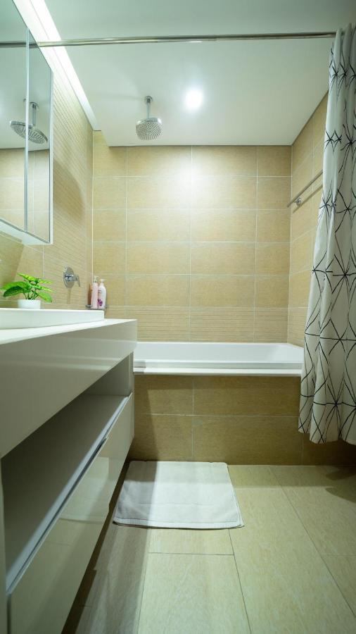 Bom Homes- Vinhomes Metropolis-Service Apartment Hanoi Exterior foto